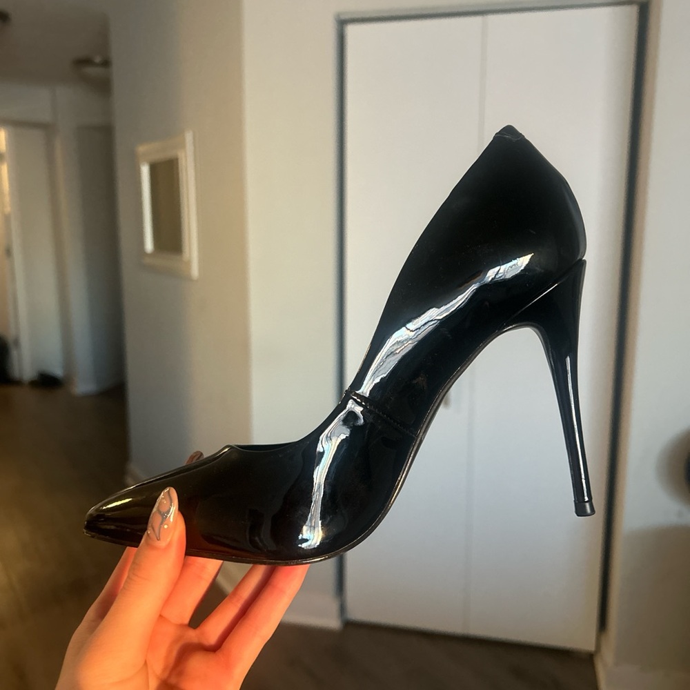 Steve Madden Black Stiletto Heels